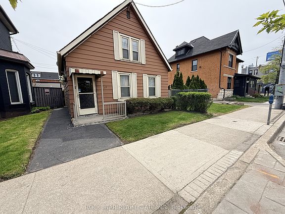2nd image of 358 Barton St E