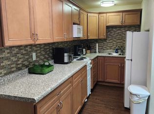 11 1/2 E Kemp, Watertown, SD 57201