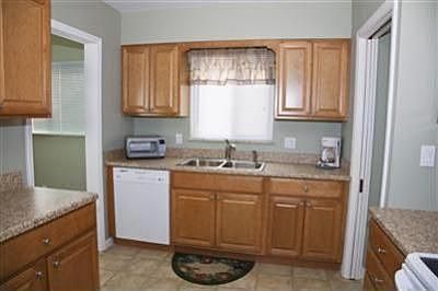 4th image of 1452 Parkhaven Row