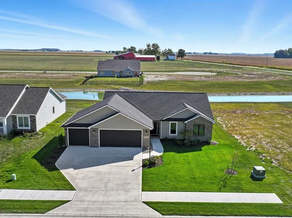 22238 Travertine Run, Woodburn, IN 46797