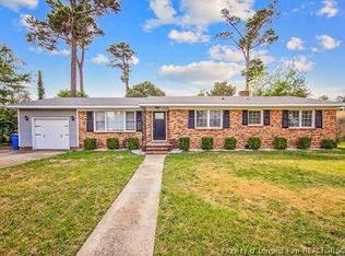 6429 Greengate Hill Rd, Fayetteville, NC 28303