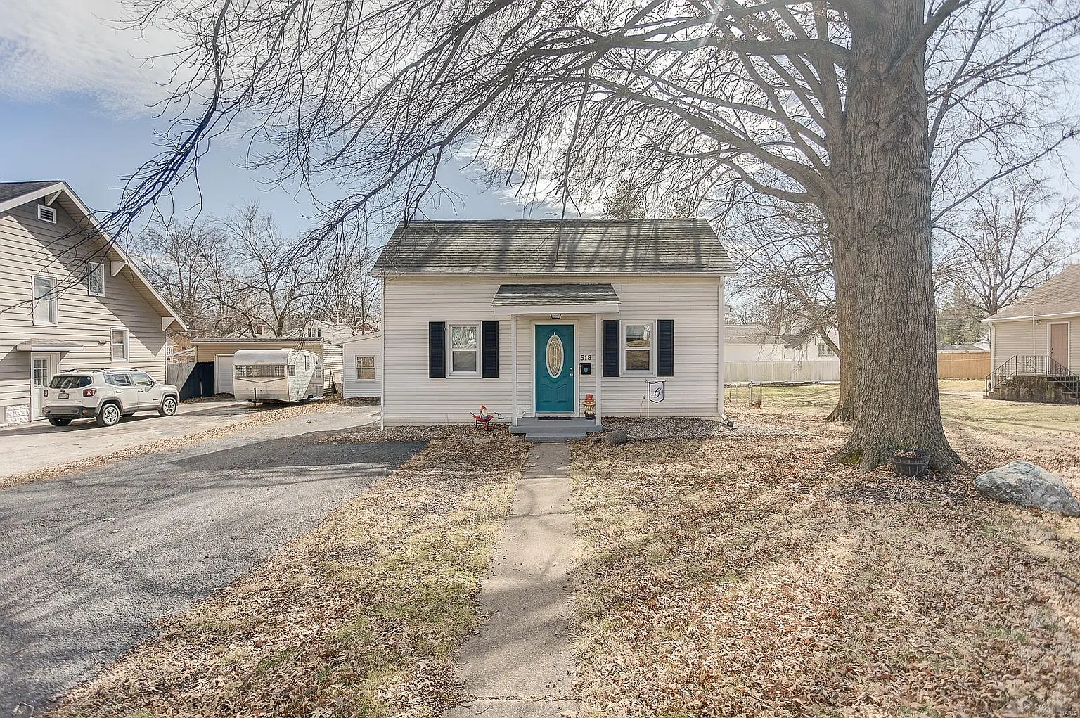 518 Jefferson Rd photo 1