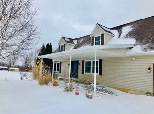 10870 Garrison Rd, Durand, MI 48429