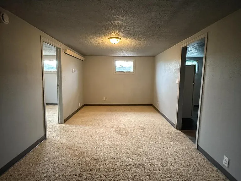 Unit Photo