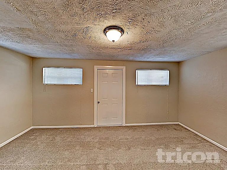 506 Emberwood Dr — Photo 29