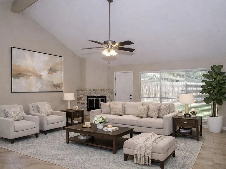 6910 Brockington Dr — Photo 1