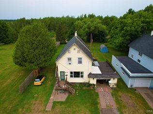 56195 Calumet Ave, Calumet, MI 49913