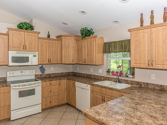 5th image of 619 Star Fruit Ave