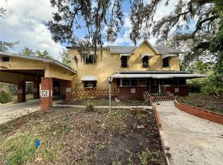 622 E 8th St, Sanford, FL 32771