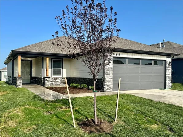 629 N Pear St, Gardner, KS 66030