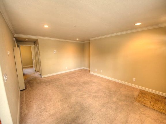 3rd image of 2600 Cortez Dr Unit 8104