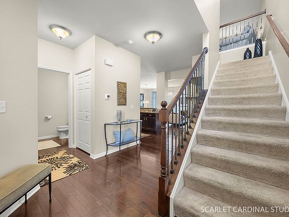 3rd image of 2996 Henley Ln