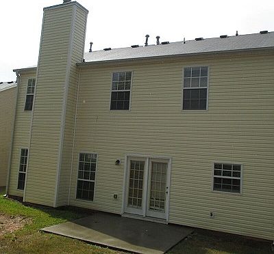 811801_rear_09122015