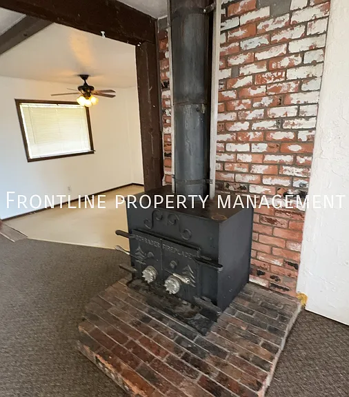 1115 N Mitchell St — Photo 7