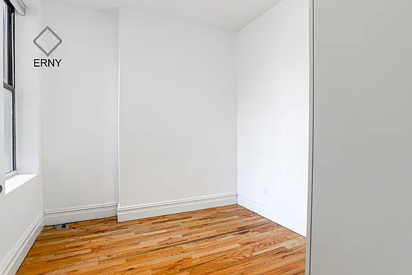 Rented by ERNY LLC | media 9