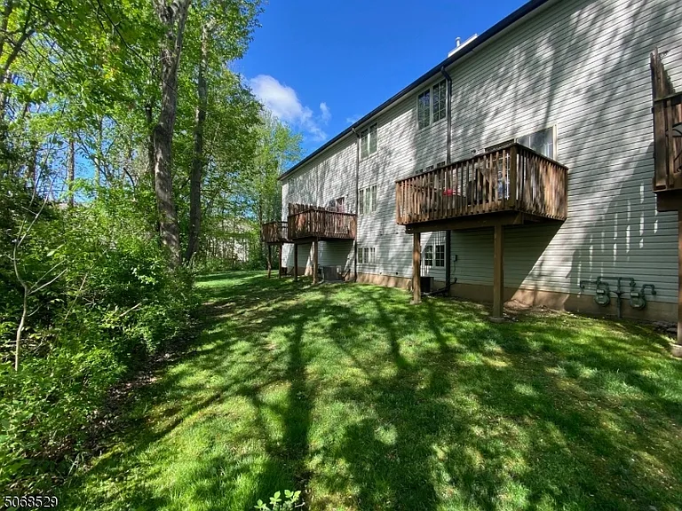 15 Starling Way — Photo 5