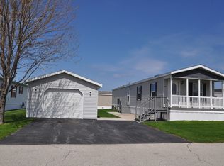 46 Winnebago Pl, Sheboygan, WI 53081
