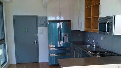 2nd image of 7 Delancey St