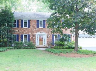2619 Lemontree Ln, Vienna, VA 22181