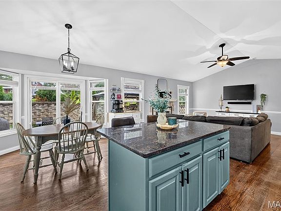 5th image of 708 Woodland Ridge Dr