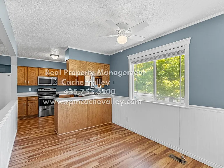 415 E 1150 N — Photo 5
