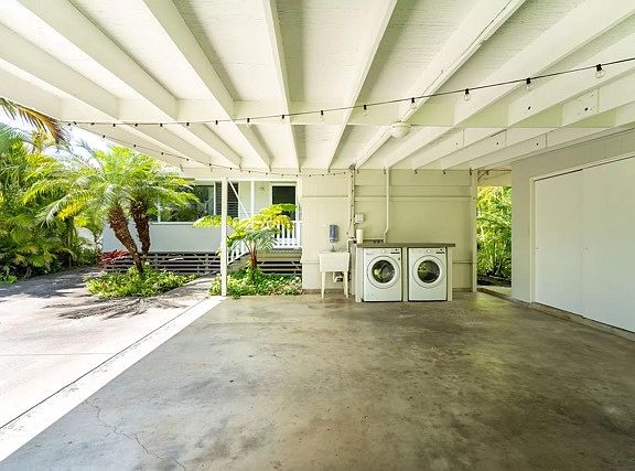 3rd image of 151 Hauoli St