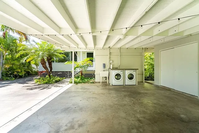 151 Hauoli St — Photo 3