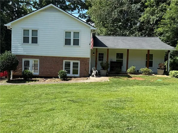 4205 Manor House Dr, Marietta, GA 30062