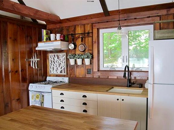 Renovated & New Appliances