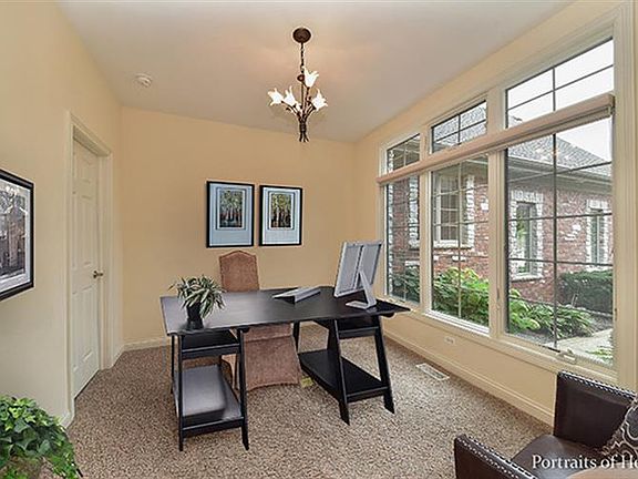 2nd image of 2423 Durand Dr