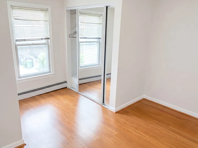 1517 Covington St — Photo 23
