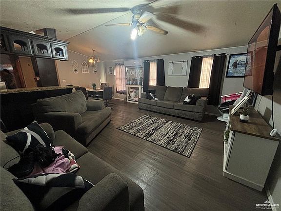 3rd image of 8204 Jubilee Blvd