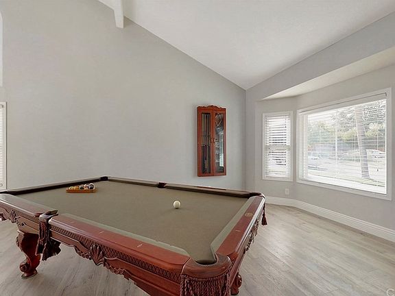 5th image of 2531 Oak Ave