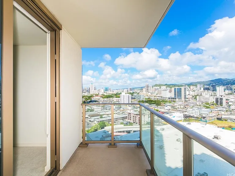 1388 Kapiolani Blvd #1611 — Photo 1