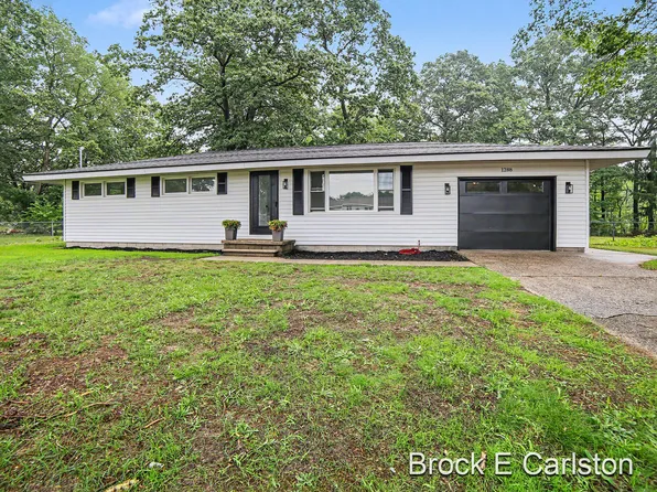 1288 Aspacia St, Muskegon, MI 49445