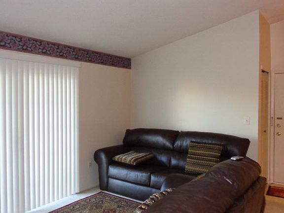 3rd image of 3108 Pinhorn Dr
