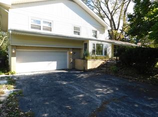 18661 Loras Ln, Country Club Hills, IL