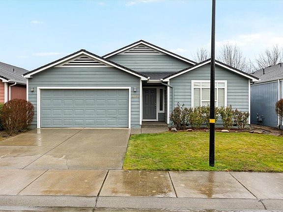 2nd image of 2545 Parkwood Village Ln