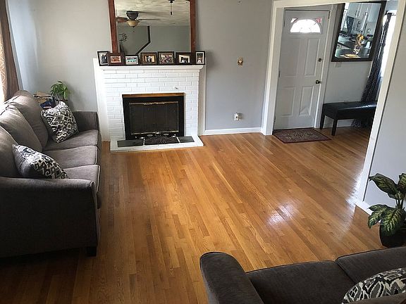 2nd image of 750 River St