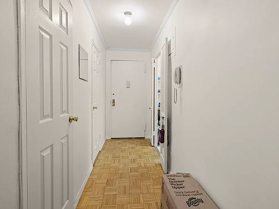 4th image of 155 W 68th St APT 1733