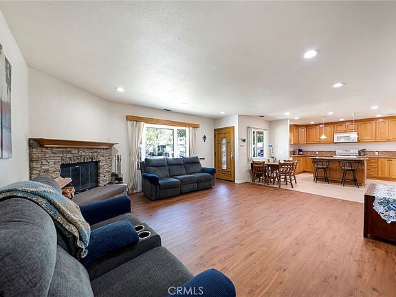 3rd image of 17209 Falda Ave
