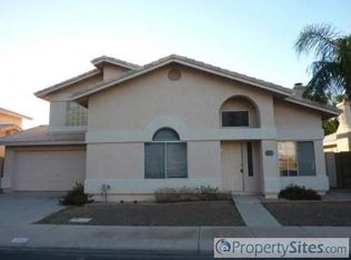 301 N Colony Cove Dr, Gilbert, AZ 85234