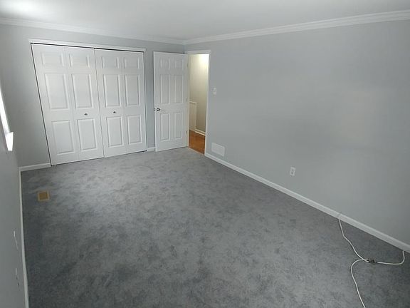5th image of 13089 Blakeslee Dr #1
