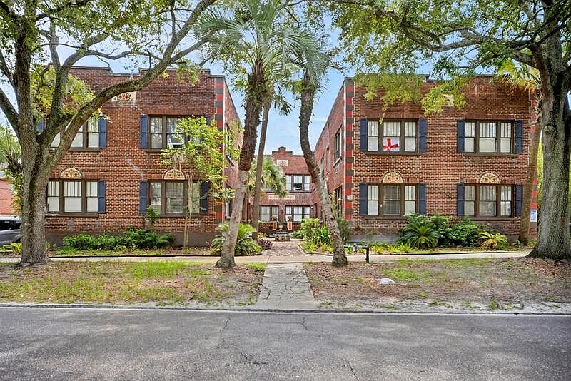 1st image of 2738 Riverside Ave #6