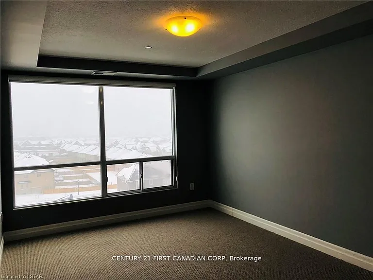 260 Villagewalk Blvd #608 — Photo 31