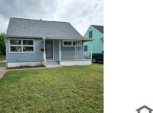 14921 Lotus Dr, Cleveland, OH 44128