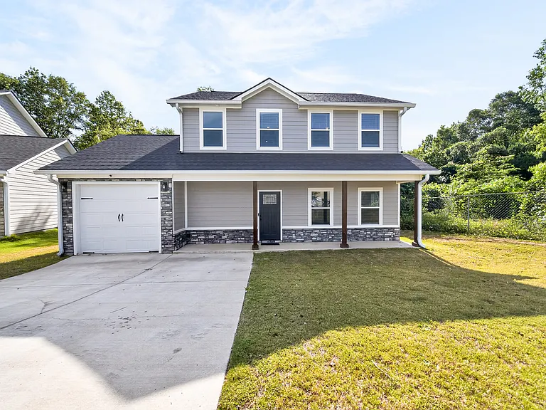 34 Forest Ridge Ln — Photo 1