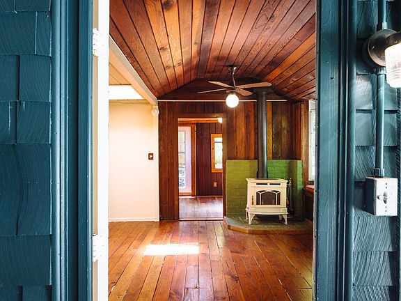 4th image of 132 Madrone Avenue #178