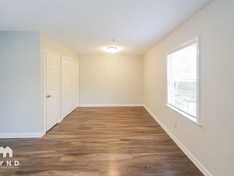 3870 Wordsworth Ave — Photo 12