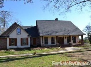 225 Woodside Dr, Douglass, TX 75943